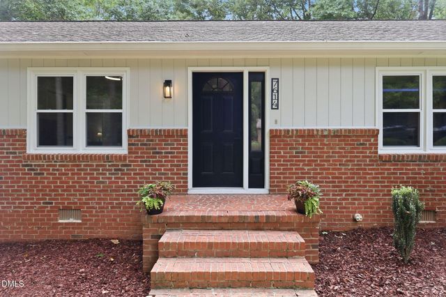 7614 Fawnbrook Drive, Hillsborough, NC 27278