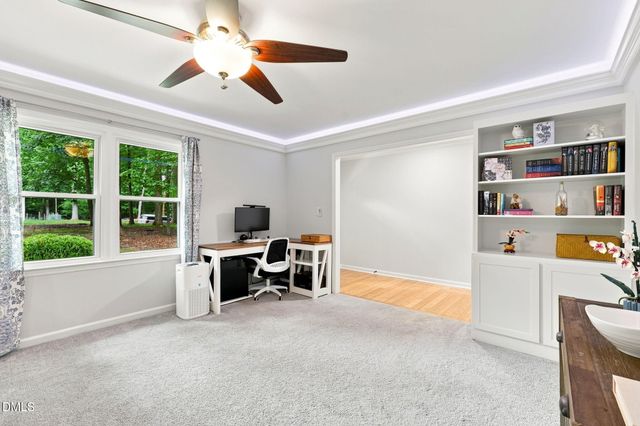 7614 Fawnbrook Drive, Hillsborough, NC 27278