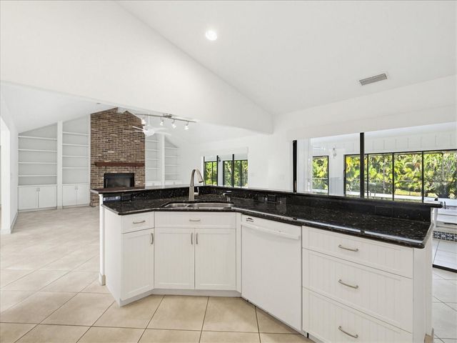 1599 VERMEER DRIVE, Nokomis, FL 34275