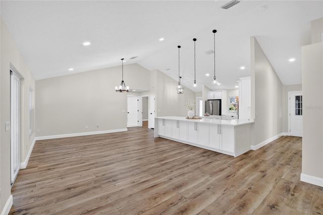 106 CORBETT ROAD, Lithia, FL 33547