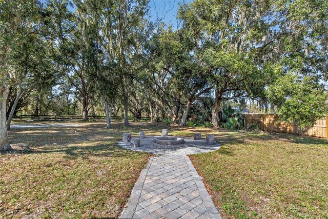 106 CORBETT ROAD, Lithia, FL 33547
