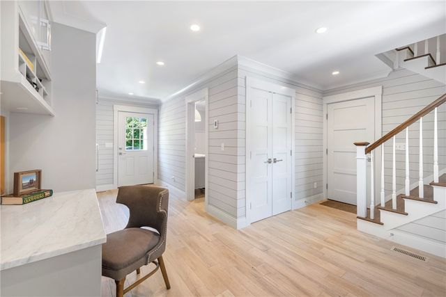 60 Van Wickle Lane, Bristol, RI 02809