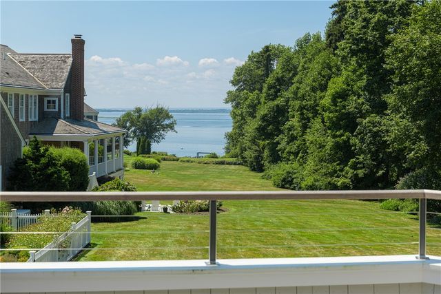 60 Van Wickle Lane, Bristol, RI 02809