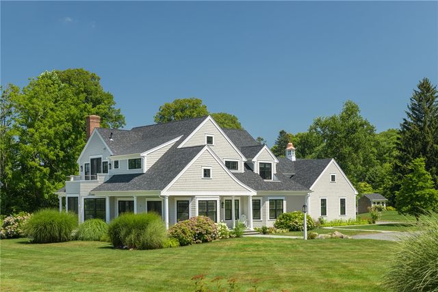 60 Van Wickle Lane, Bristol, RI 02809