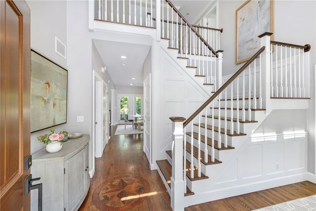 60 Van Wickle Lane, Bristol, RI 02809