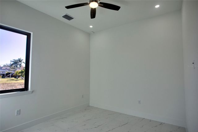 9574 SALT LAKE STREET, Port Charlotte, FL 33981