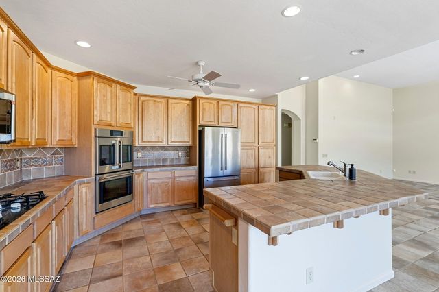 37153 S Desert Sky Lane, Tucson, AZ 85739