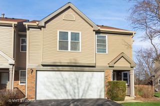 734 E Whispering Oaks Court 10-E, Palatine, IL 60074