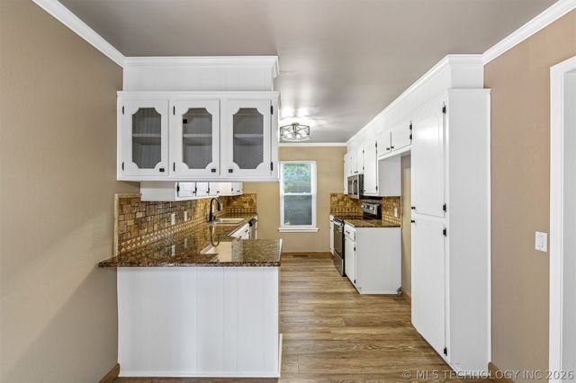 813 E Teresa Avenue, Sapulpa, OK 74066