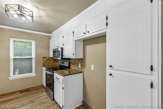 813 E Teresa Avenue, Sapulpa, OK 74066