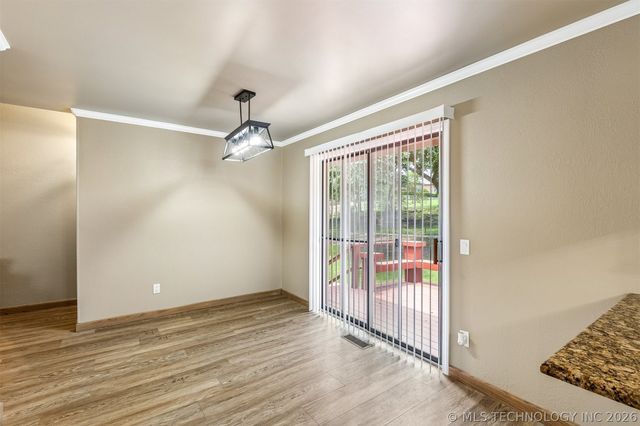 813 E Teresa Avenue, Sapulpa, OK 74066
