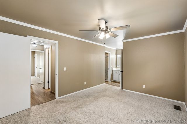 813 E Teresa Avenue, Sapulpa, OK 74066
