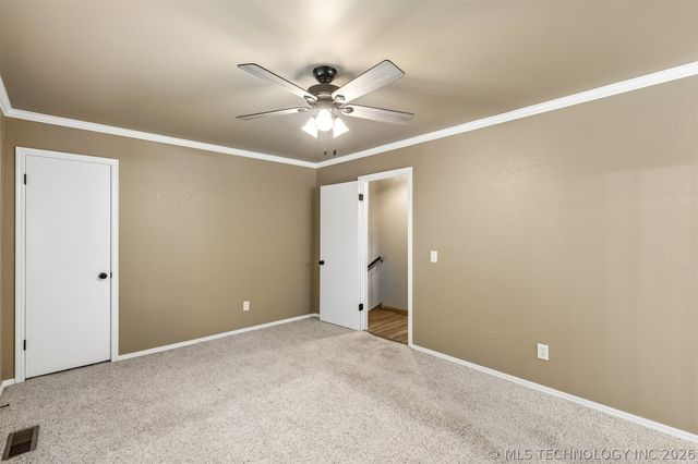 813 E Teresa Avenue, Sapulpa, OK 74066