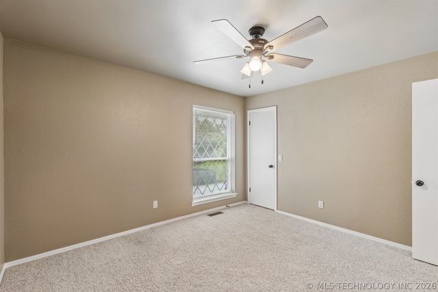 813 E Teresa Avenue, Sapulpa, OK 74066