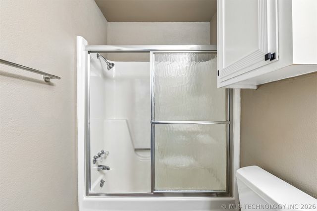 813 E Teresa Avenue, Sapulpa, OK 74066