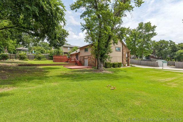 813 E Teresa Avenue, Sapulpa, OK 74066