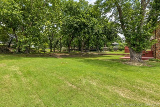 813 E Teresa Avenue, Sapulpa, OK 74066