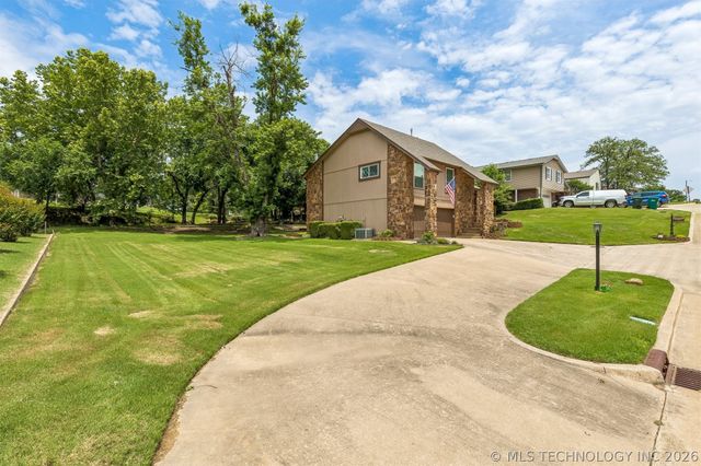 813 E Teresa Avenue, Sapulpa, OK 74066
