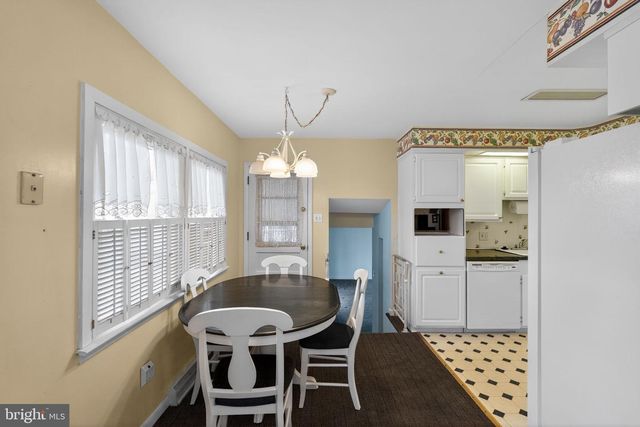 523 WIGARD AVE, Philadelphia, PA 19128