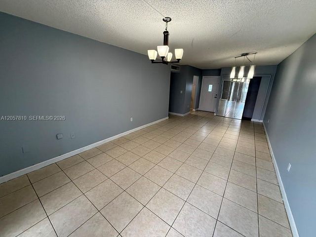 6095 W 18th Avenue S330, Hialeah, FL 33012