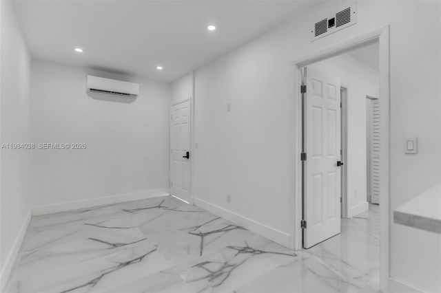 14848 SW 180th St, Miami, FL 33187