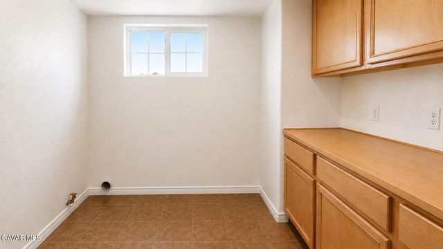 43737 Raysack Avenue, Lancaster, CA 93535