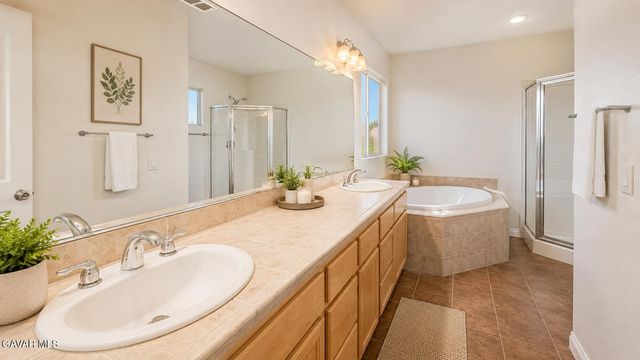 43737 Raysack Avenue, Lancaster, CA 93535