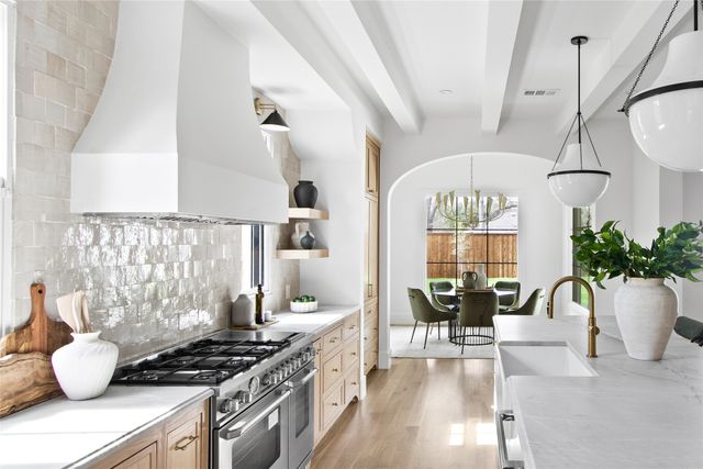 8703 Redondo Drive, Dallas, TX 75218