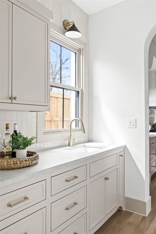 8703 Redondo Drive, Dallas, TX 75218