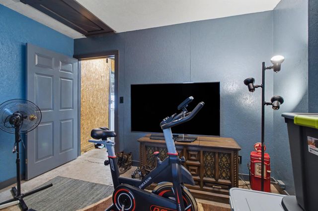 256 St Marys Lake, Battle Creek, MI 49017