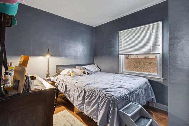 256 St Marys Lake, Battle Creek, MI 49017