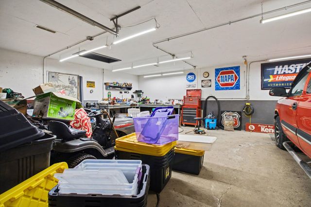 256 St Marys Lake, Battle Creek, MI 49017