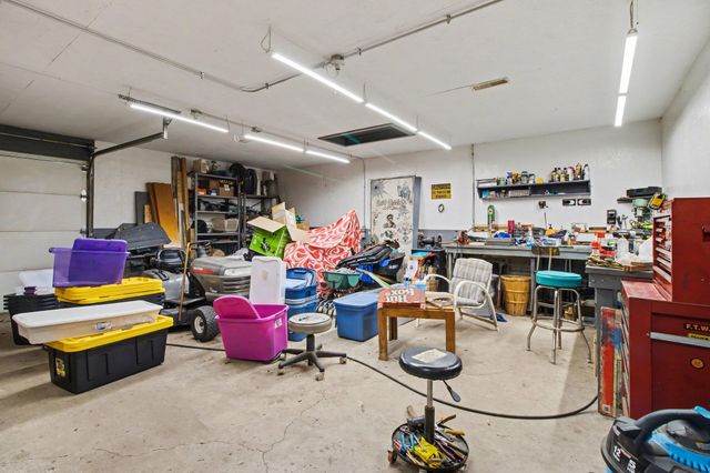 256 St Marys Lake, Battle Creek, MI 49017