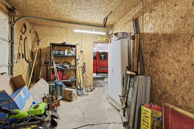 256 St Marys Lake, Battle Creek, MI 49017