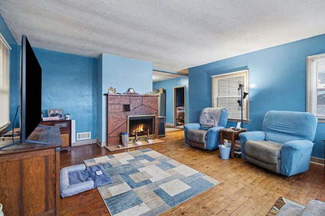 256 St Marys Lake, Battle Creek, MI 49017