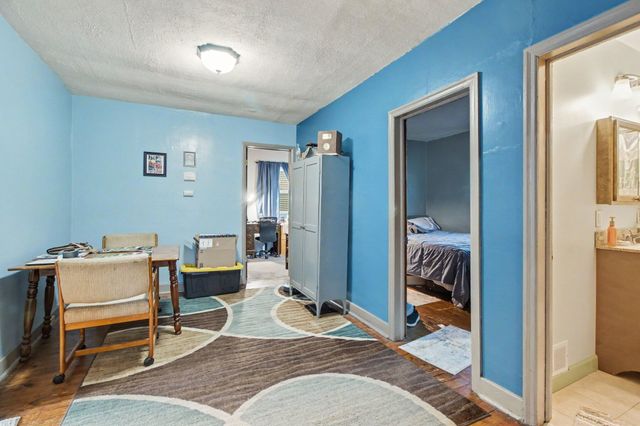 256 St Marys Lake, Battle Creek, MI 49017