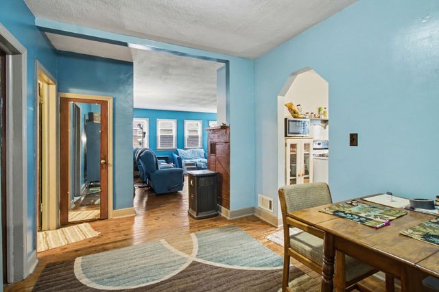 256 St Marys Lake, Battle Creek, MI 49017