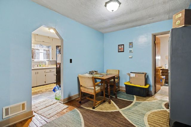 256 St Marys Lake, Battle Creek, MI 49017