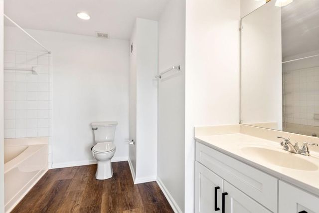 2700 Pine Tree Road NE 1317, Atlanta, GA 30324