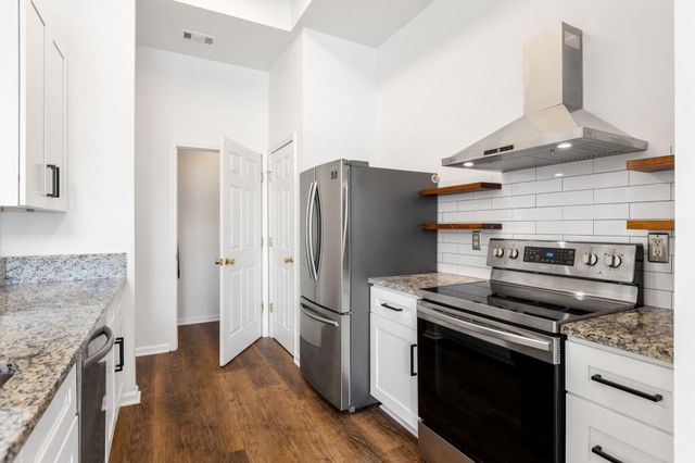 2700 Pine Tree Road NE 1317, Atlanta, GA 30324
