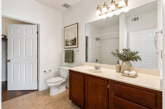2700 Pine Tree Road NE 1317, Atlanta, GA 30324