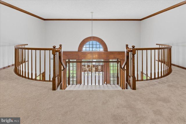 3 MANSION HILL DR, Ewing, NJ 08628