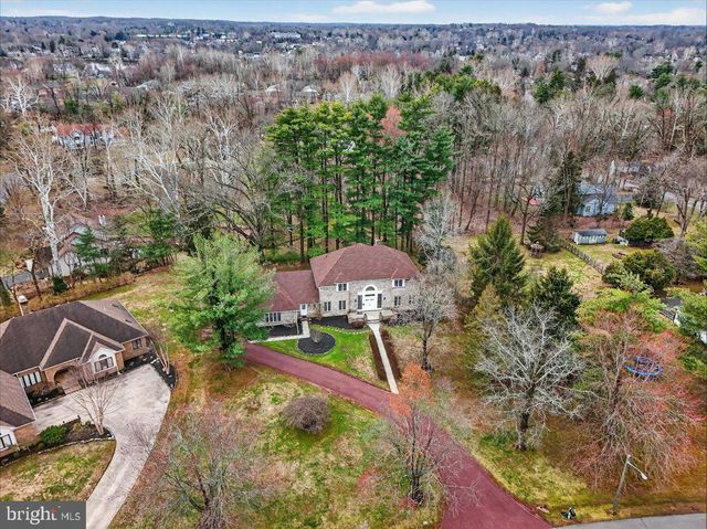 3 MANSION HILL DR, Ewing, NJ 08628