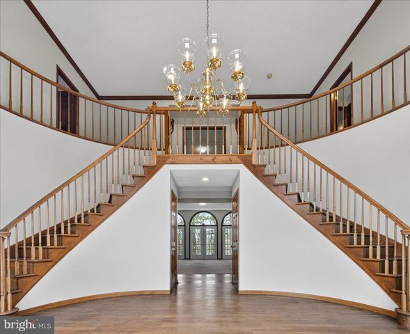 3 MANSION HILL DR, Ewing, NJ 08628