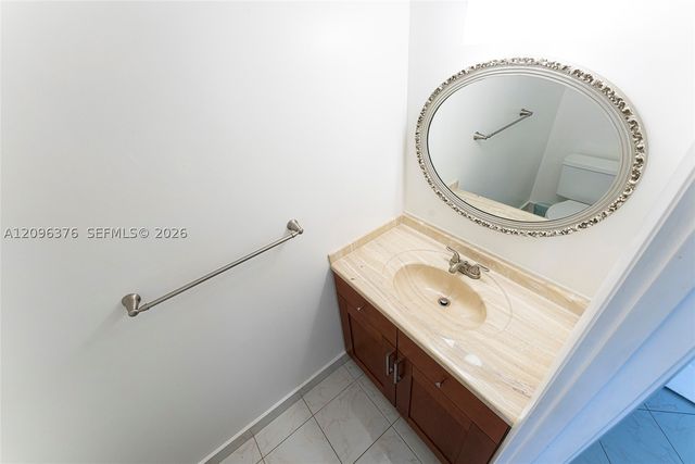400 Leslie Dr 1117, Hallandale Beach, FL 33009