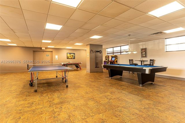 400 Leslie Dr 1117, Hallandale Beach, FL 33009