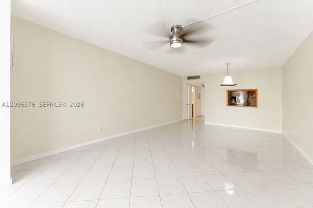 400 Leslie Dr 1117, Hallandale Beach, FL 33009