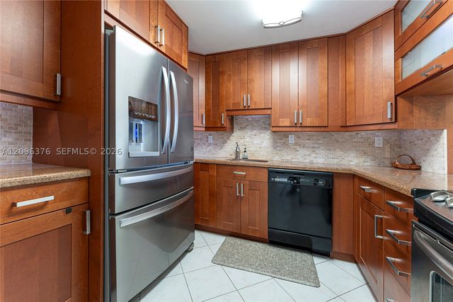 400 Leslie Dr 1117, Hallandale Beach, FL 33009