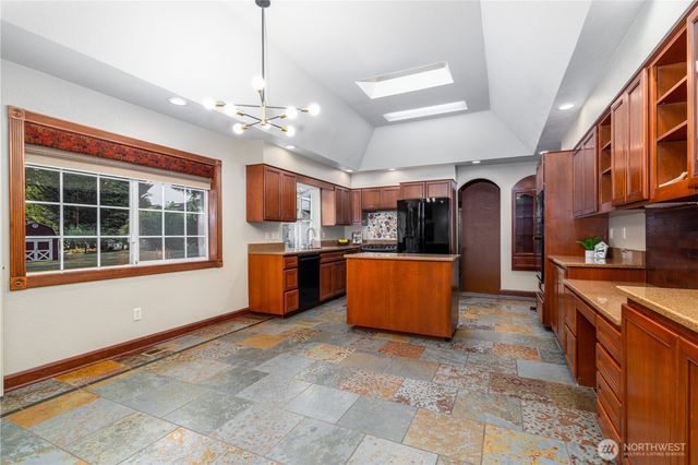 3223 Donnelly Drive SE, Olympia, WA 98501