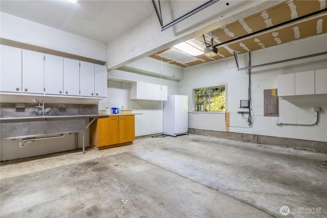 3223 Donnelly Drive SE, Olympia, WA 98501